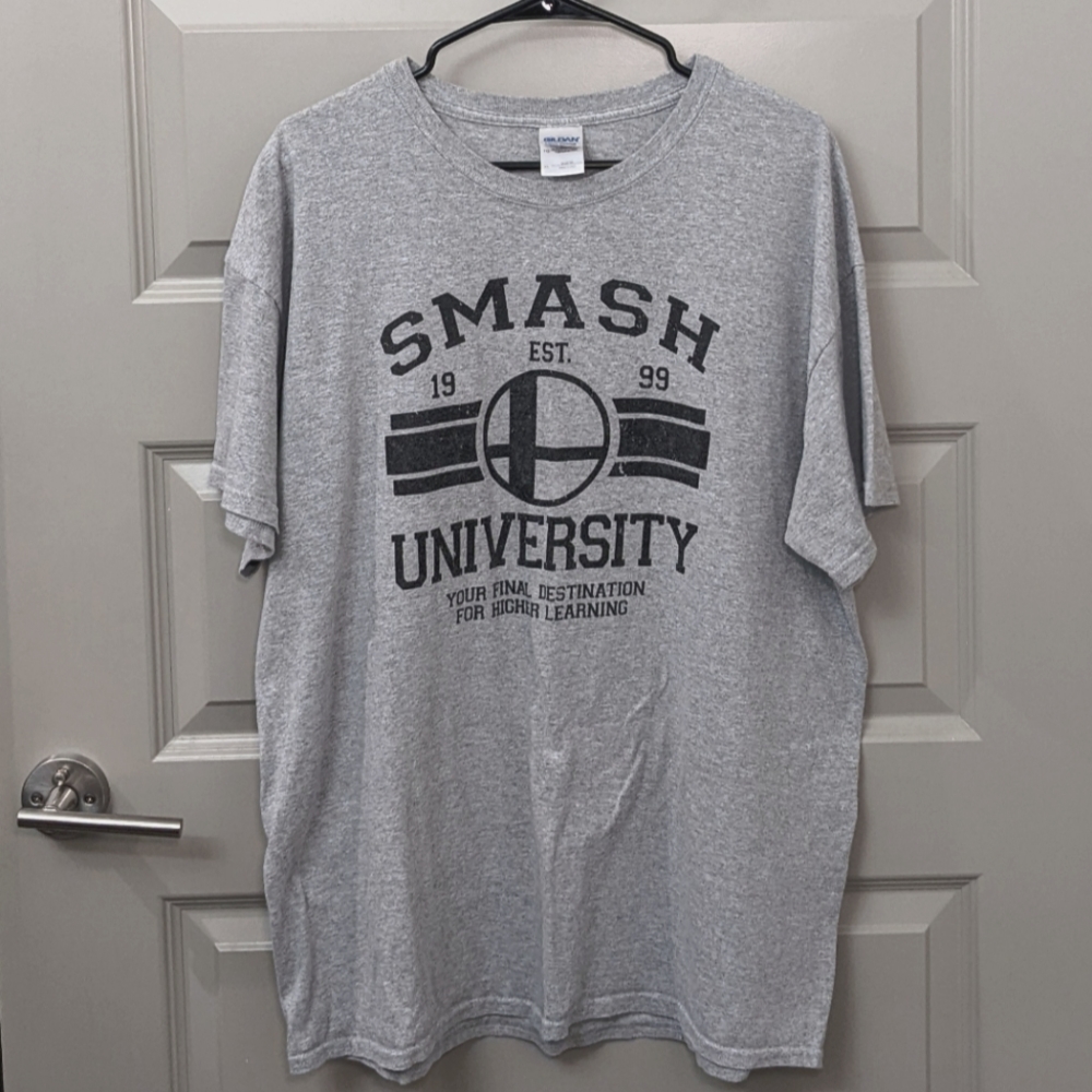 Super Smash Bros SMASH University Graphic Tee